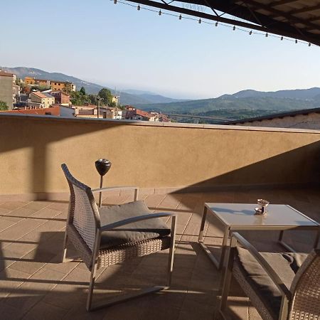 Casa Torre Con Terrazza Panoramica Vila Futani Exterior foto