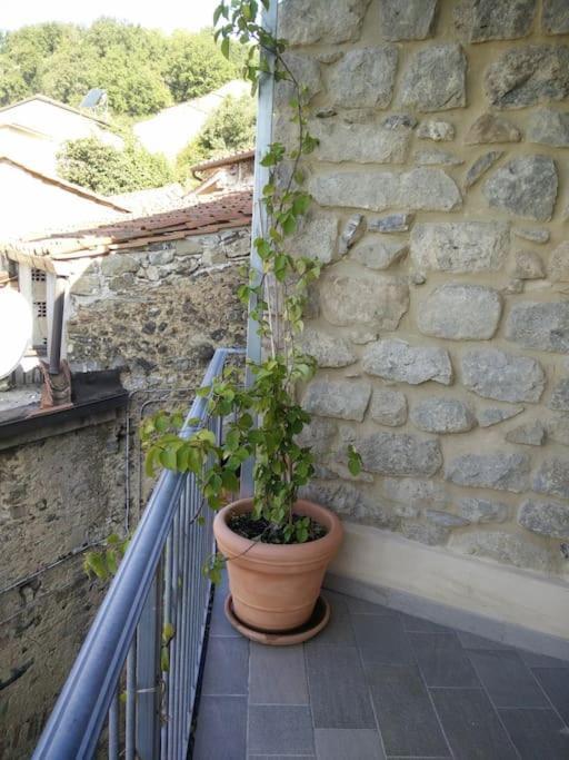 Casa Torre Con Terrazza Panoramica Vila Futani Exterior foto